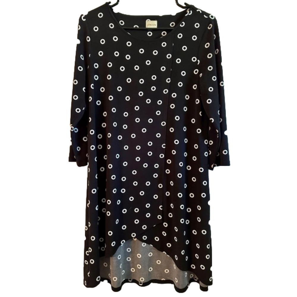 Women’s Chico’s Brand Black and White Hi Low Tunic Top Size 0